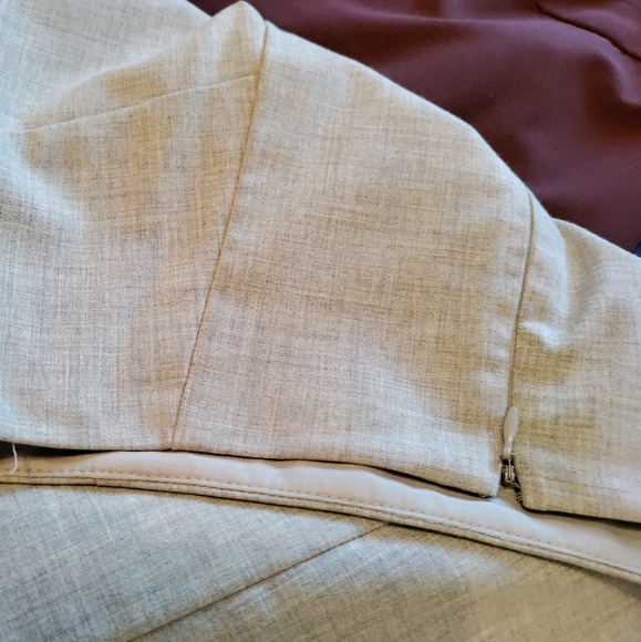 2 The Limited Collection pencil skirts! - Picture 4 of 10